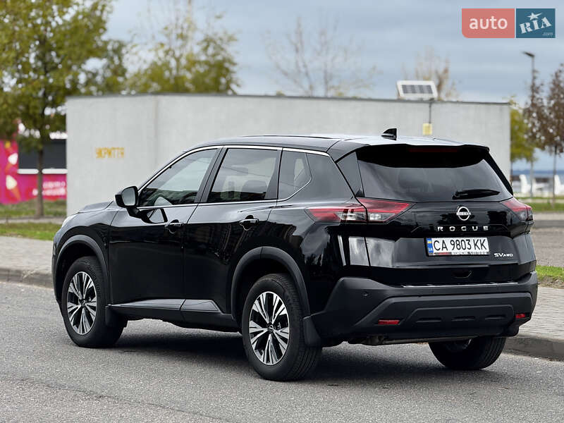 Позашляховик / Кросовер Nissan Rogue 2023 в Черкасах