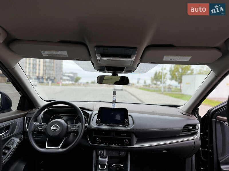 Позашляховик / Кросовер Nissan Rogue 2023 в Черкасах