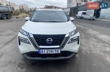 Внедорожник / Кроссовер Nissan Rogue 2021 в Киеве