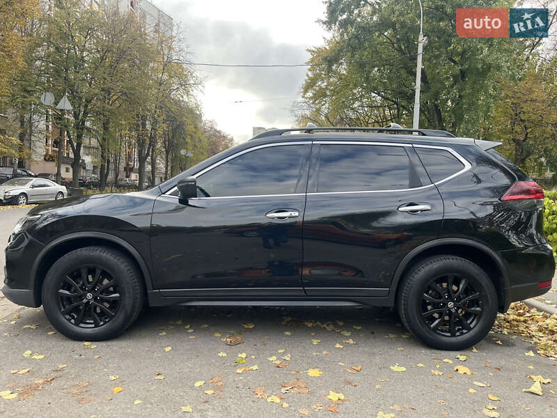 Внедорожник / Кроссовер Nissan Rogue 2018 в Киеве фото 2 Внедорожник / Кроссовер Nissan Rogue 2018 в Киеве