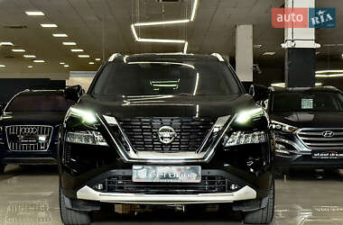 Внедорожник / Кроссовер Nissan Rogue 2020 в 