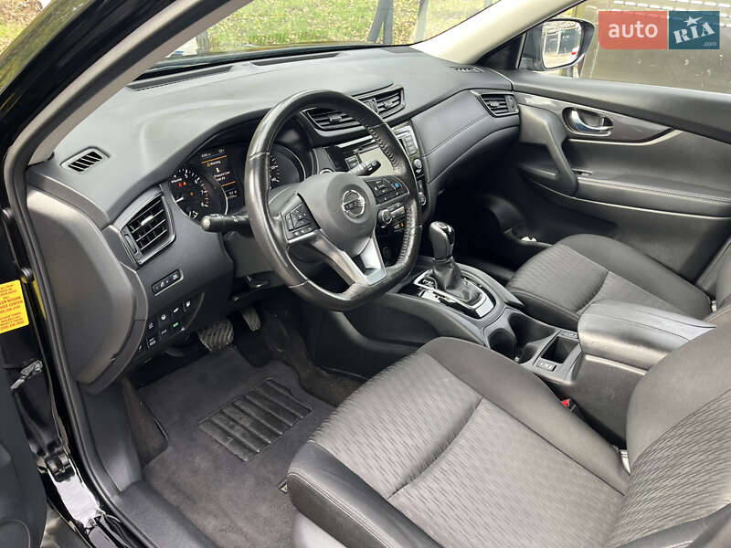 Внедорожник / Кроссовер Nissan Rogue 2018 в Киеве фото 13 Внедорожник / Кроссовер Nissan Rogue 2018 в Киеве