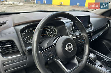 Внедорожник / Кроссовер Nissan Rogue 2020 в 