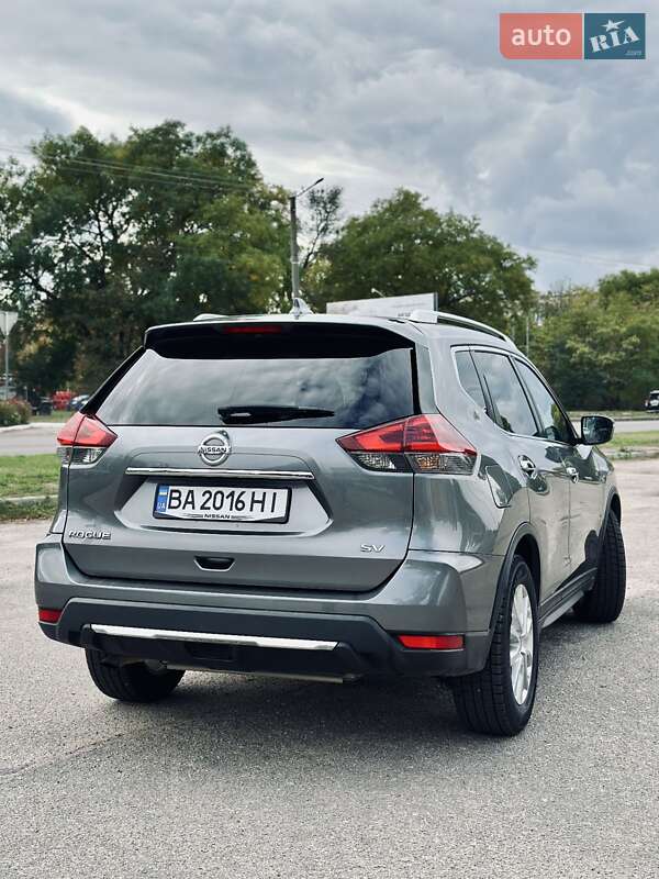 Позашляховик / Кросовер Nissan Rogue 2017 в Кропивницькому