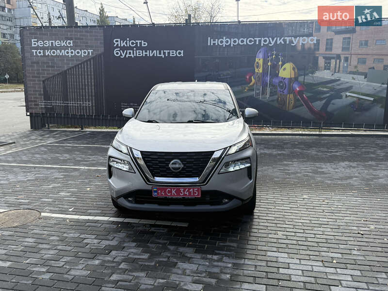 Позашляховик / Кросовер Nissan Rogue 2022 в Полтаві