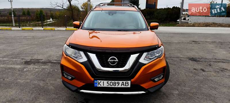 Внедорожник / Кроссовер Nissan Rogue 2019 в Ирпене