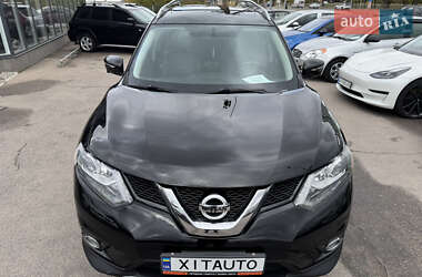 Позашляховик / Кросовер Nissan Rogue 2015 в  фото 9 Позашляховик / Кросовер Nissan Rogue 2015 в