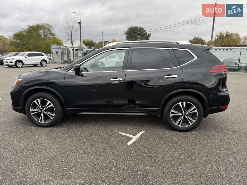Позашляховик / Кросовер Nissan Rogue 2019 в Києві