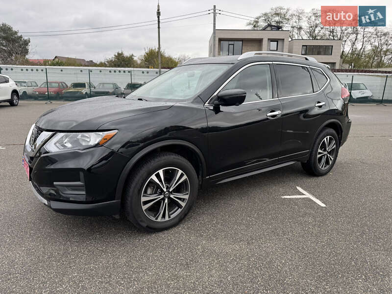 Позашляховик / Кросовер Nissan Rogue 2019 в Києві