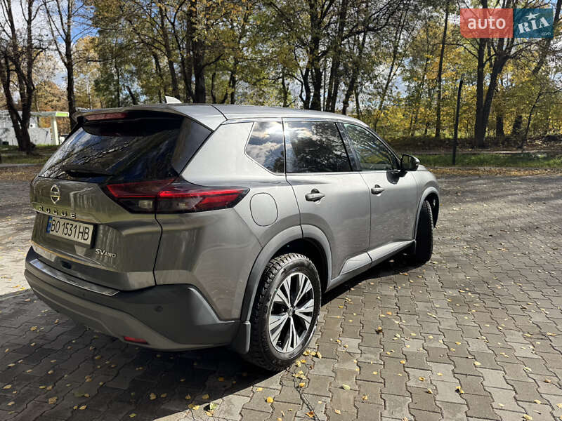 Внедорожник / Кроссовер Nissan Rogue 2020 в Тернополе