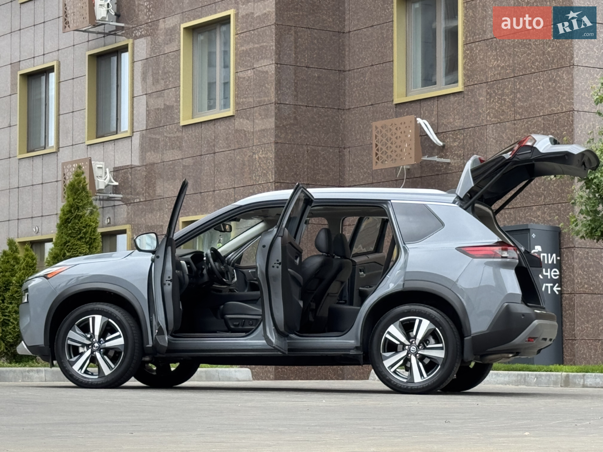 2021 Nissan Rogue - мініатюра 13