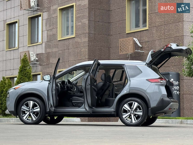 Позашляховик / Кросовер Nissan Rogue 2021 в Одесі