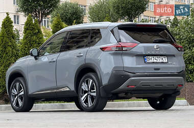 Внедорожник / Кроссовер Nissan Rogue 2021 в 