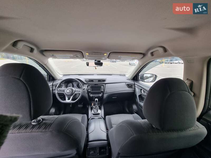 Позашляховик / Кросовер Nissan Rogue 2018 в Броварах