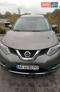 Позашляховик / Кросовер Nissan Rogue 2016 в Києві
