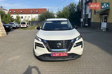 Позашляховик / Кросовер Nissan Rogue 2020 в Старому Самборі