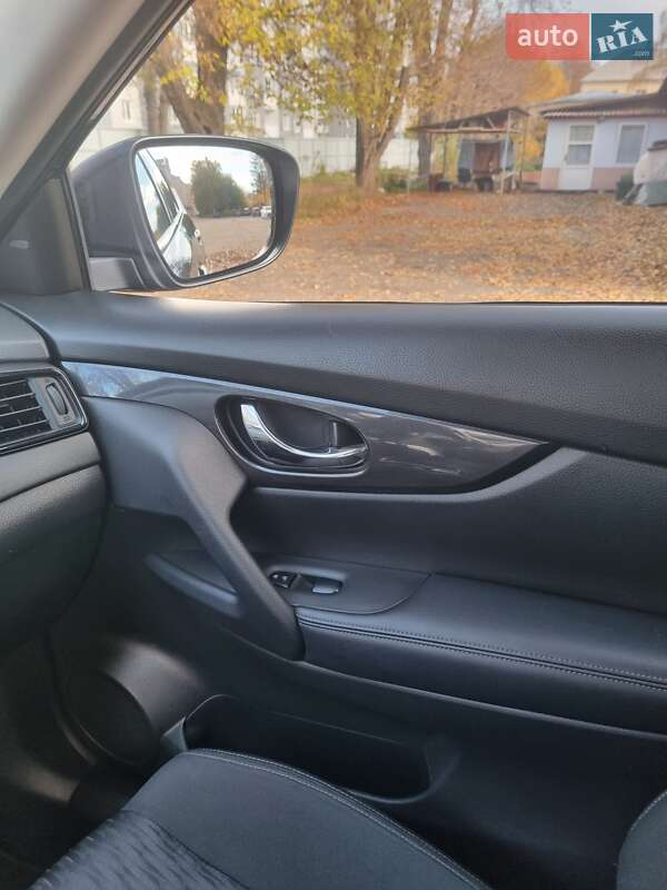 Внедорожник / Кроссовер Nissan Rogue 2017 в Киеве фото 8 Внедорожник / Кроссовер Nissan Rogue 2017 в Киеве