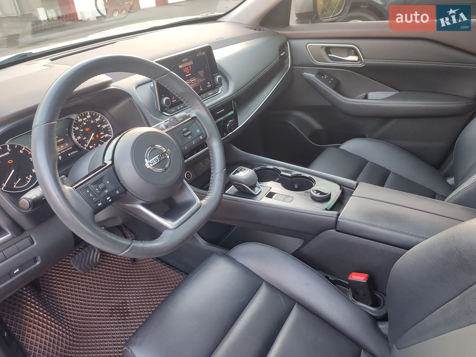 2021 Nissan Rogue - мініатюра 17