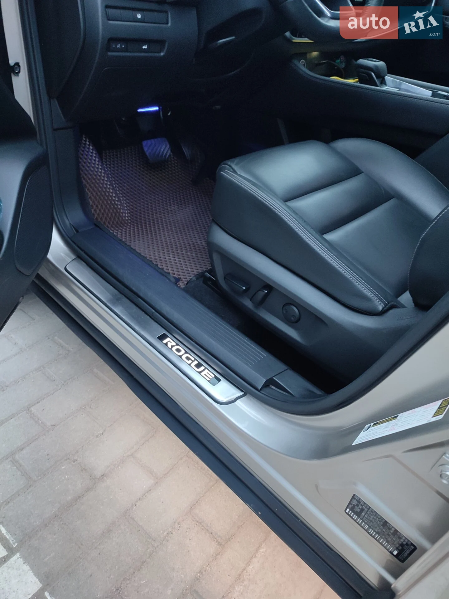2021 Nissan Rogue - мініатюра 21