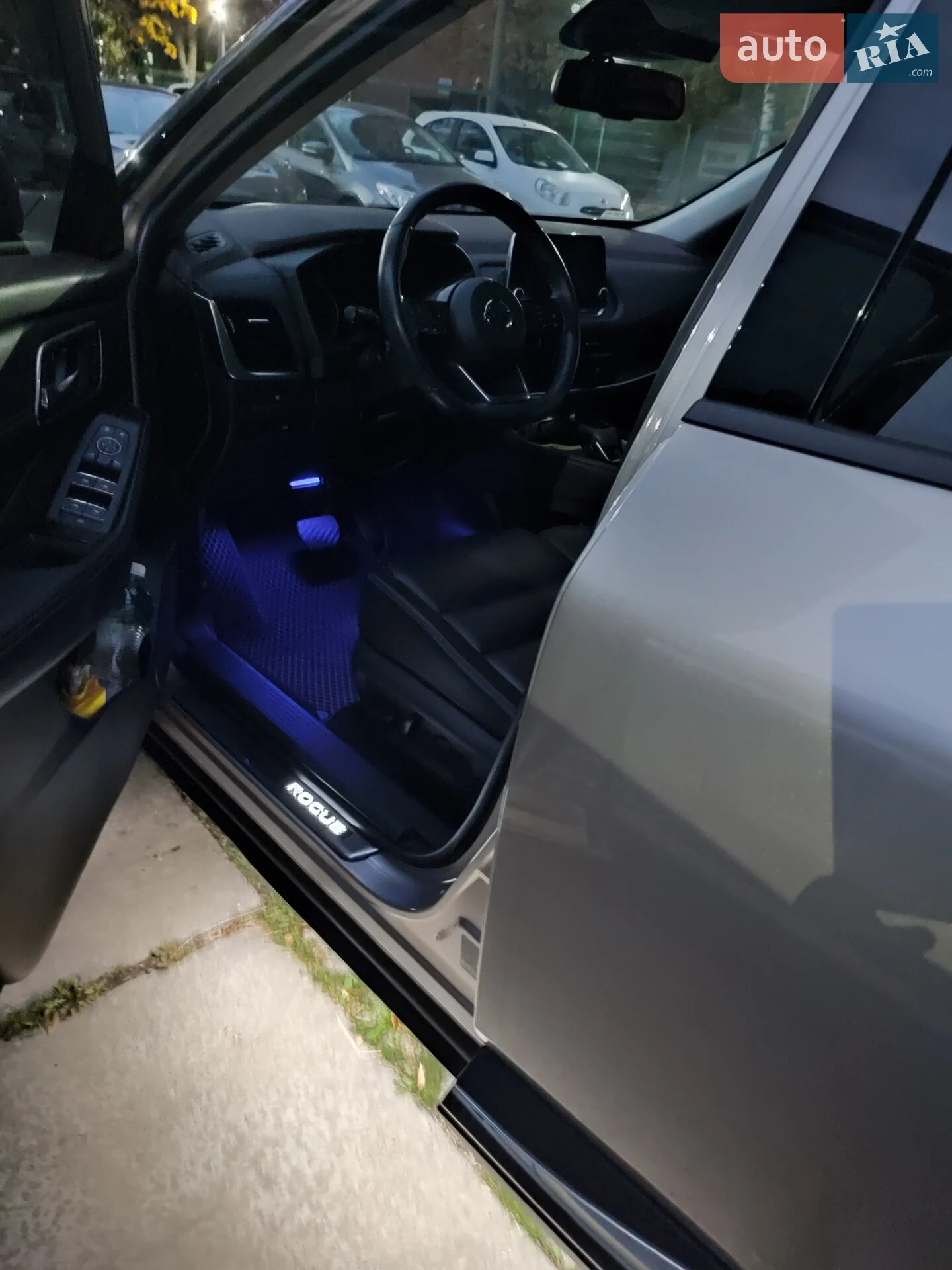 2021 Nissan Rogue - мініатюра 23