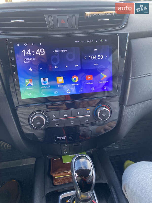 Позашляховик / Кросовер Nissan Rogue 2017 в Бережанах