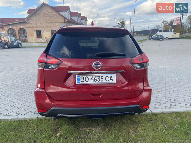 Позашляховик / Кросовер Nissan Rogue 2017 в Бережанах