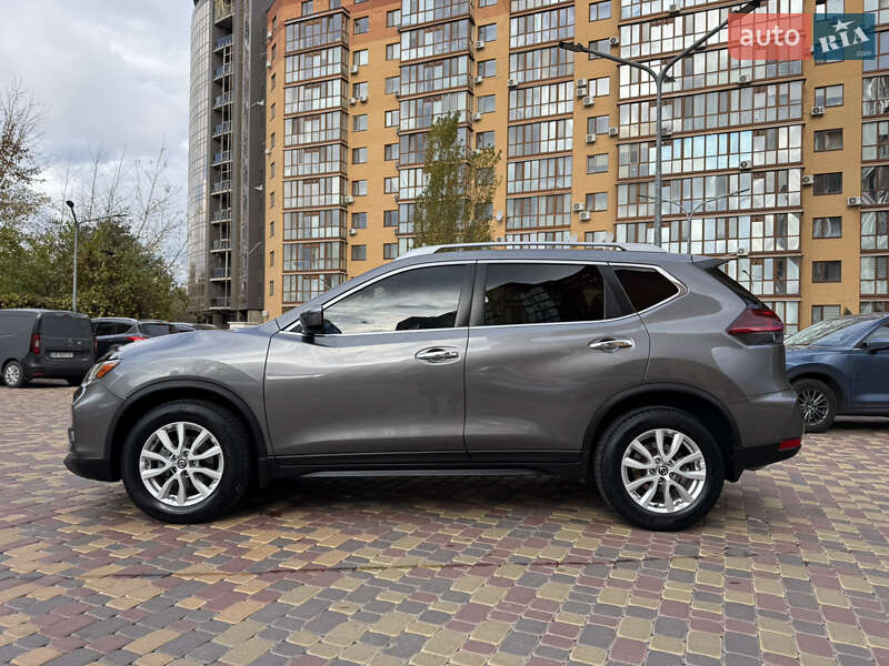 Внедорожник / Кроссовер Nissan Rogue 2019 в Виннице
