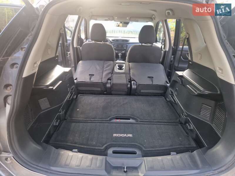 Внедорожник / Кроссовер Nissan Rogue 2020 в Дорогом