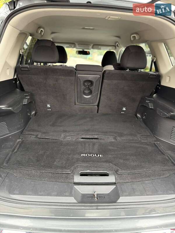 Внедорожник / Кроссовер Nissan Rogue 2017 в Чугуеве фото 12 Внедорожник / Кроссовер Nissan Rogue 2017 в Чугуеве
