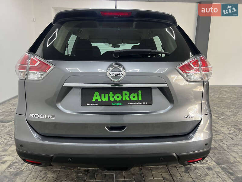 Внедорожник / Кроссовер Nissan Rogue 2016 в Одессе