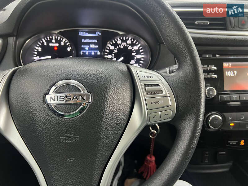 Внедорожник / Кроссовер Nissan Rogue 2016 в Одессе