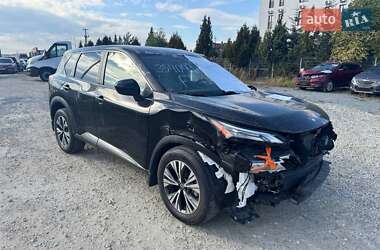 Позашляховик / Кросовер Nissan Rogue 2023 в Львові