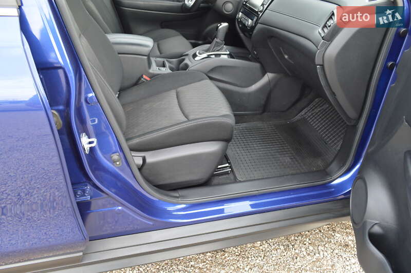 Позашляховик / Кросовер Nissan Rogue 2019 в Кропивницькому