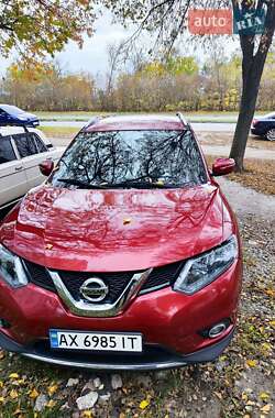 Позашляховик / Кросовер Nissan Rogue 2015 в Харкові