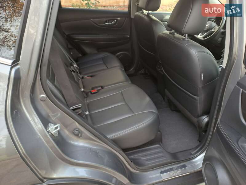 Внедорожник / Кроссовер Nissan Rogue 2019 в Кропивницком фото 2 Внедорожник / Кроссовер Nissan Rogue 2019 в Кропивницком
