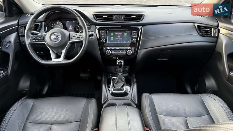 Позашляховик / Кросовер Nissan Rogue 2018 в Києві