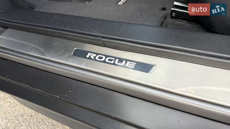 Позашляховик / Кросовер Nissan Rogue 2018 в Києві