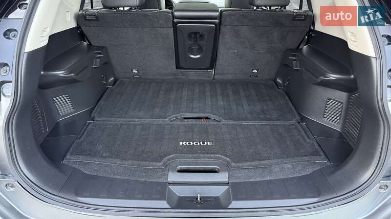 Позашляховик / Кросовер Nissan Rogue 2018 в Києві