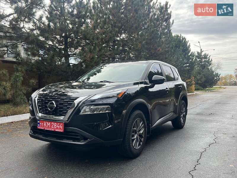 Внедорожник / Кроссовер Nissan Rogue 2021 в Днепре