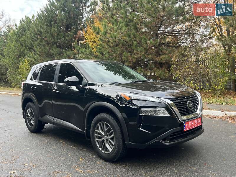 Внедорожник / Кроссовер Nissan Rogue 2021 в Днепре