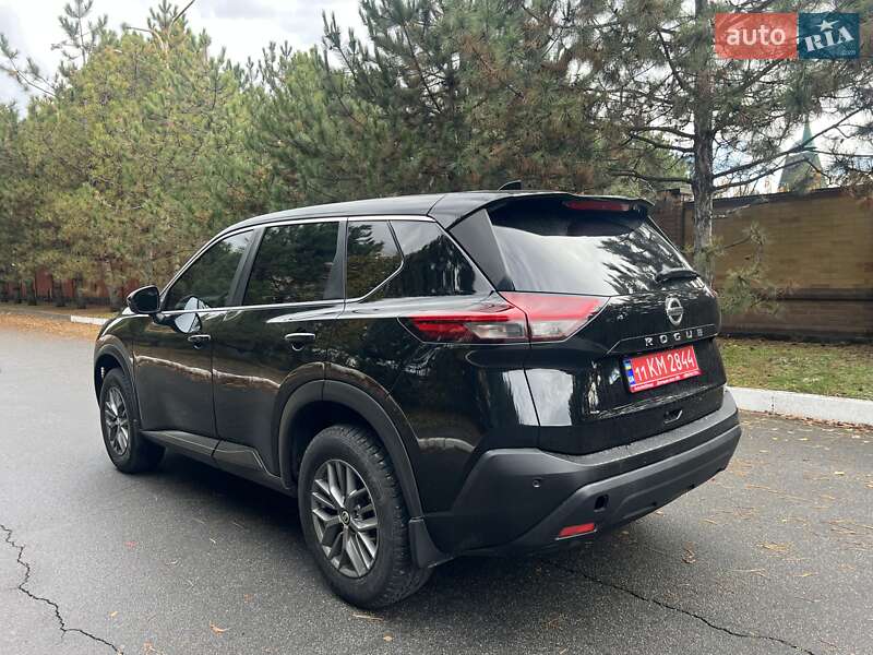 Внедорожник / Кроссовер Nissan Rogue 2021 в Днепре