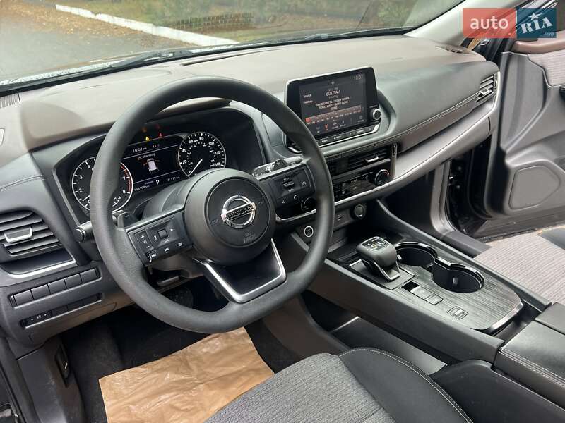 Внедорожник / Кроссовер Nissan Rogue 2021 в Днепре