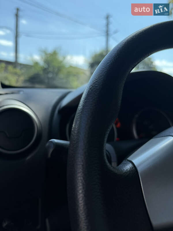 Позашляховик / Кросовер Nissan Rogue 2009 в Білій Церкві