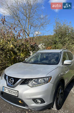 Позашляховик / Кросовер Nissan Rogue 2015 в Львові