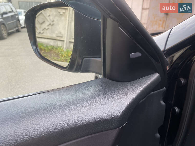 Внедорожник / Кроссовер Nissan Rogue 2016 в Киеве фото 14 Внедорожник / Кроссовер Nissan Rogue 2016 в Киеве