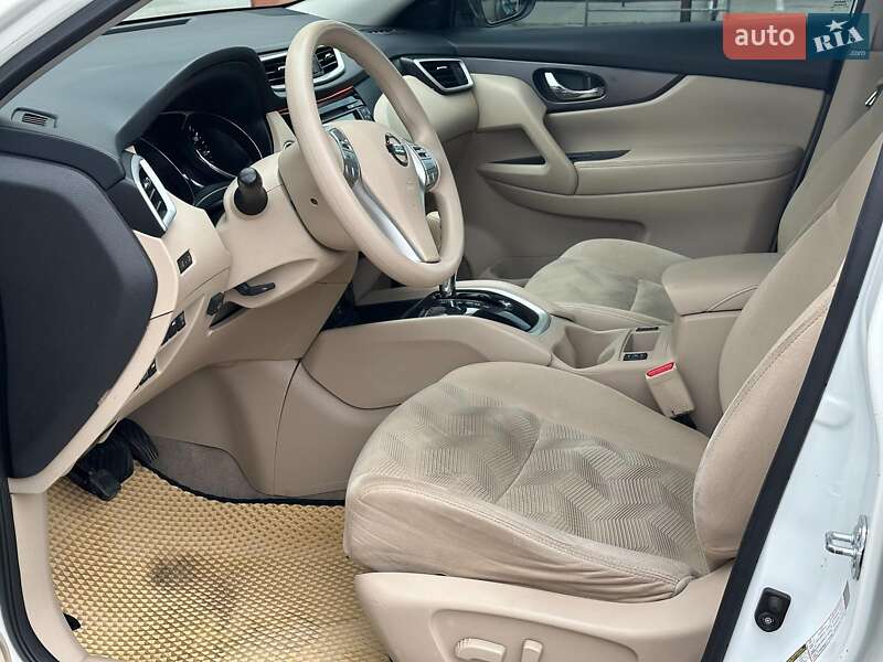 Внедорожник / Кроссовер Nissan Rogue 2014 в Одессе