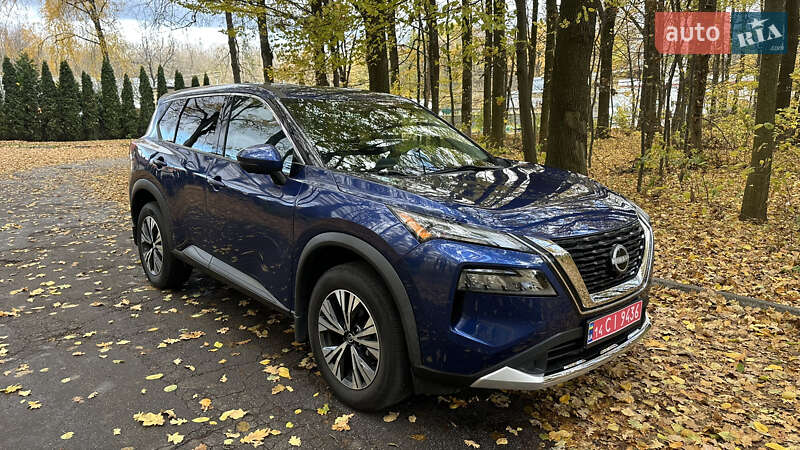 Внедорожник / Кроссовер Nissan Rogue 2021 в Виннице