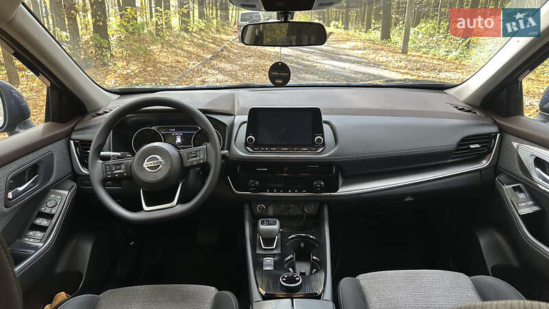 Внедорожник / Кроссовер Nissan Rogue 2021 в Виннице
