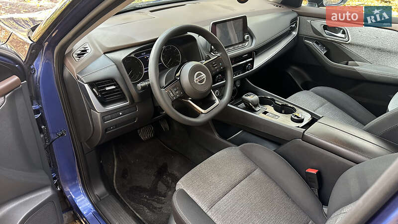 Внедорожник / Кроссовер Nissan Rogue 2021 в Виннице