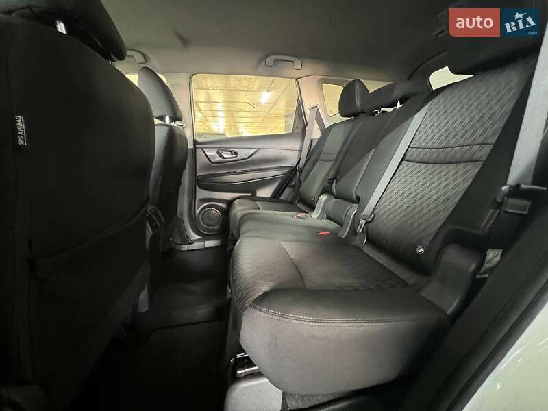 Внедорожник / Кроссовер Nissan Rogue 2017 в Одессе фото 24 Внедорожник / Кроссовер Nissan Rogue 2017 в Одессе